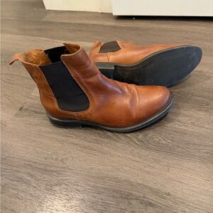 Leather Chelsea Boots